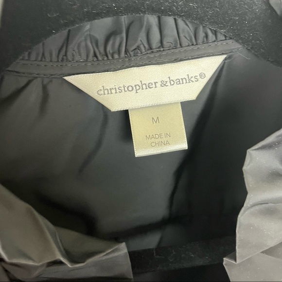 Christopher & Banks lightweight jacket with ruffle collar black medium - Picture 7 of 11